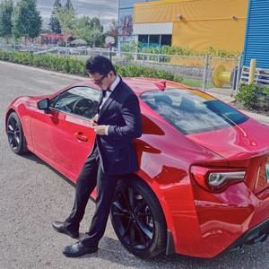 Meet your Posher, Mark paul